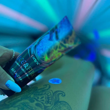 Onyx Ice &amp; Fire Tingle Bronzer mit kühlendem und prickelndem Effekt zum Bräunen