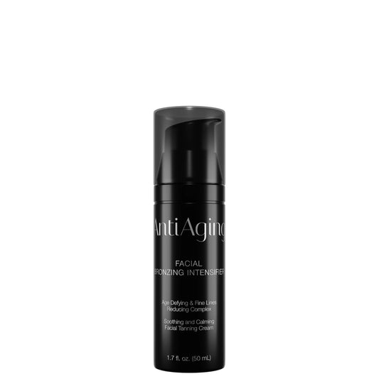 Nahaufnahme der Onyx Anti-Aging Facial Bronzing Intensifier Flasche auf weißem Hintergrund